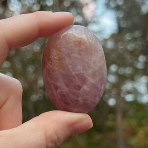 Lavender Rose Quartz Crystal Palm Stone